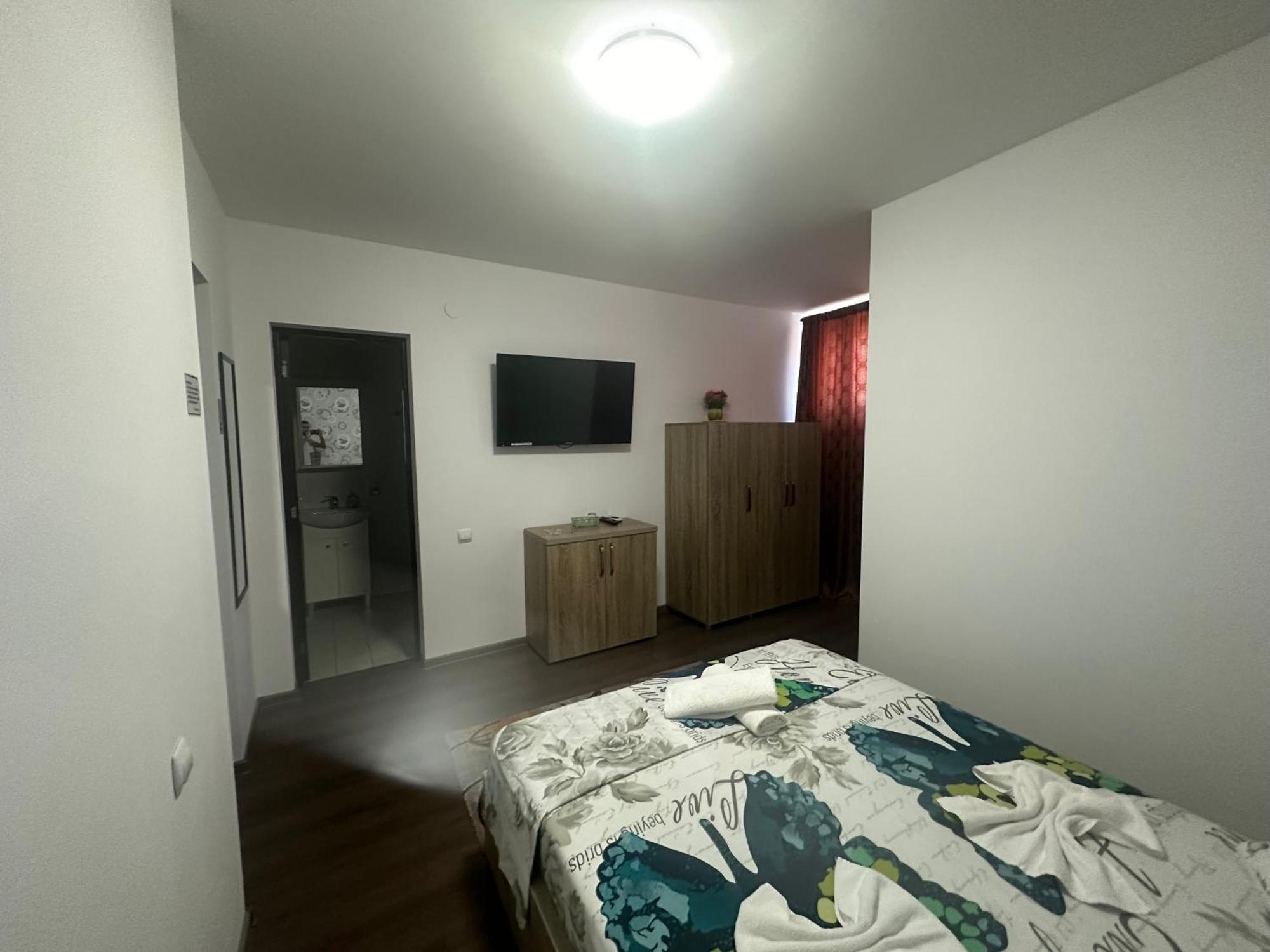 Casa Clau Hotel โอร์โชวา ภายนอก รูปภาพ